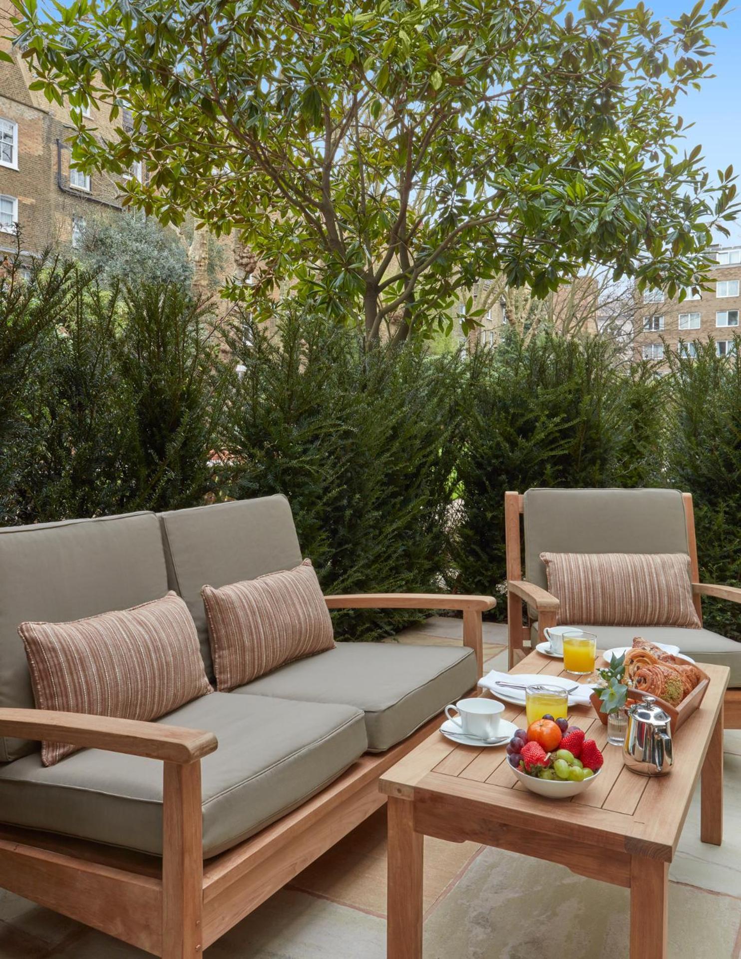 Miiro Templeton Garden Hotel London Ngoại thất bức ảnh